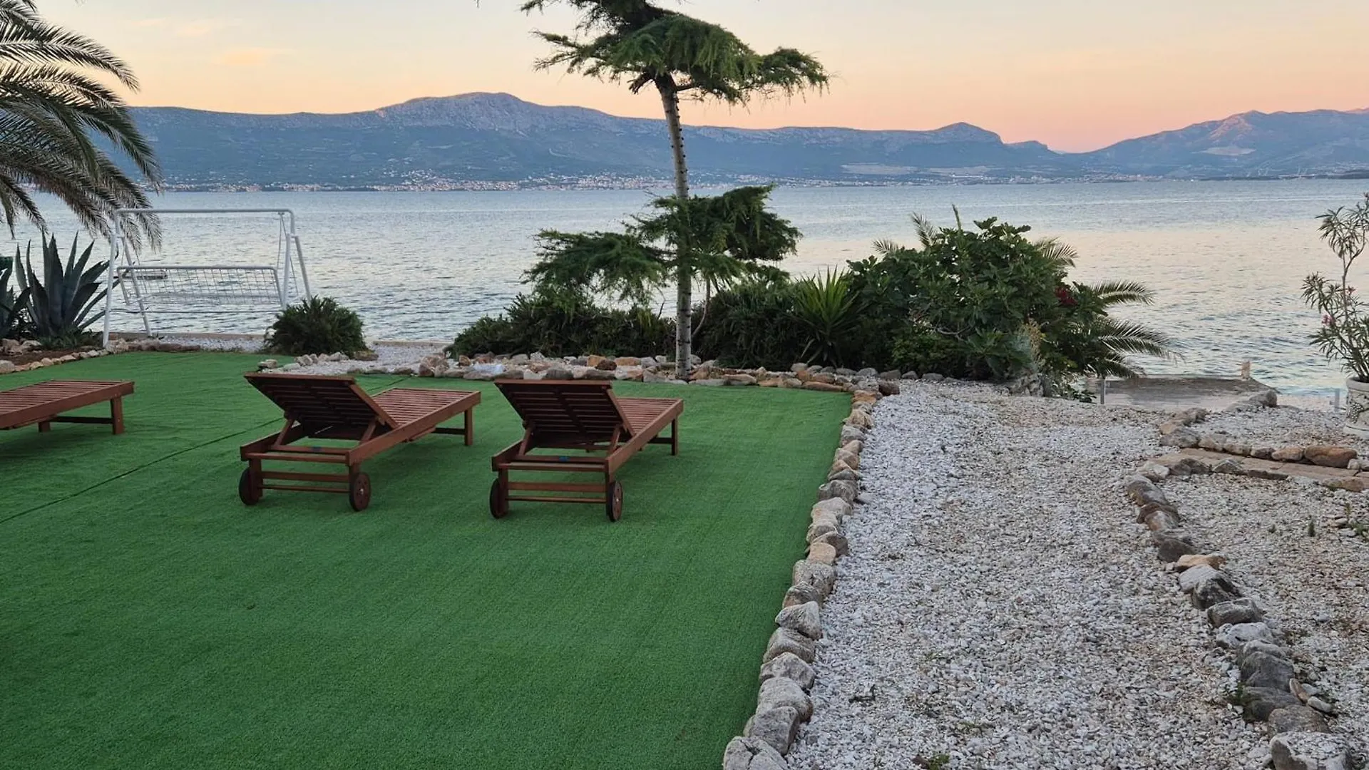 Villa Marco Polo Slatine 3*,  Croatia
